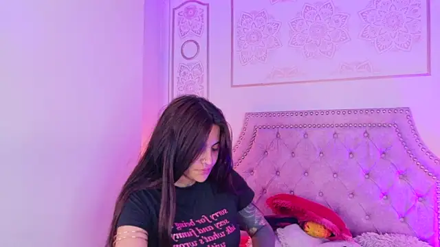 Cori Paige online show from February 2026 04:20:02 AM