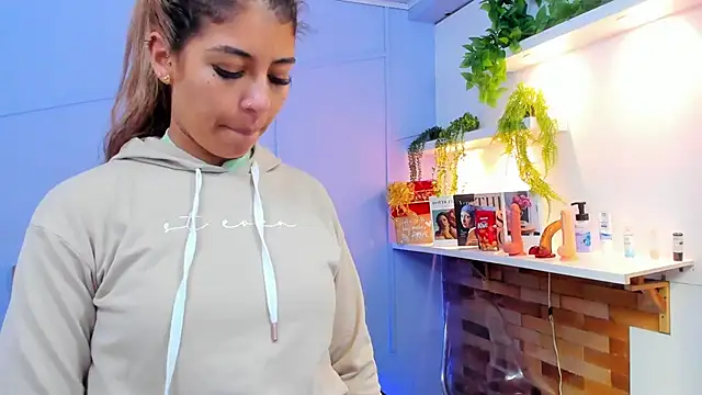 Georgina-coule online show from December 2024 12:12:02 PM