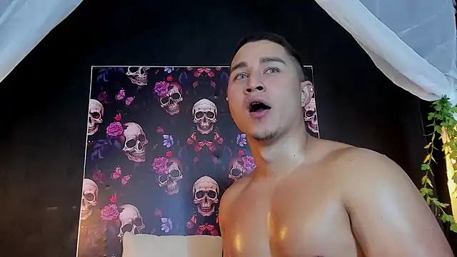 francesco evan online show from December 2024 02:11:01 PM