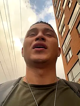 francesco evan online show from November 2025 10:09:02 PM