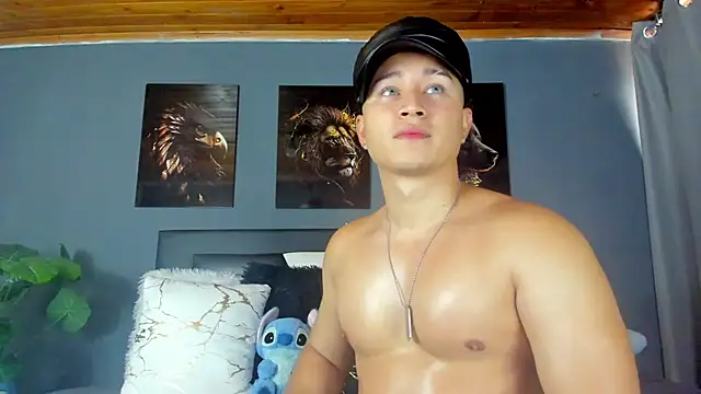 francesco evan online show from December 2025 12:12:01 PM