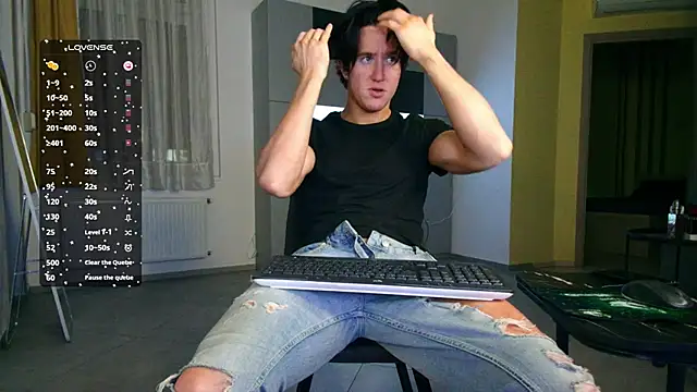 ChristianLevine  online show from February 2026 04:13:01 AM