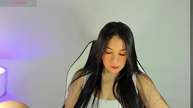 bella hadid1  online show from December 2024 06:48:02 AM