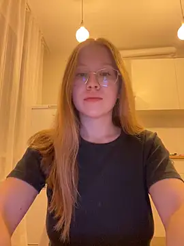 Eva Weyne online show from September 2025 07:46:01 PM