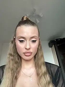 Sweet  Milly online show from May 2026 11:06:01 AM