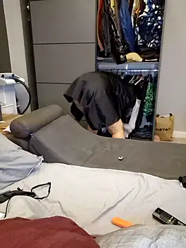 Esmertarcinim online show from March 2025 07:59:02 PM