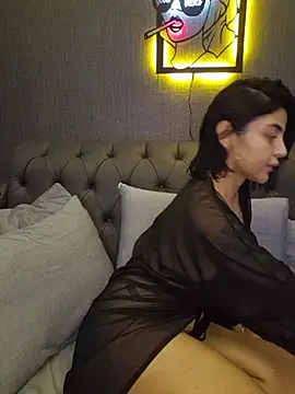 Esmertarcinim online show from January 2026 03:28:02 PM