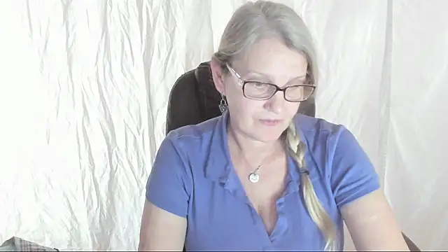 irinamaux online show from March 2025 09:51:02 AM