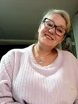 Snapshot of irinamaux chatting on April 2026 02:51:02 AM irinamaux online show from April 2026 02:51:02 AM