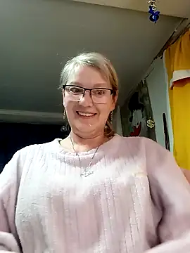 Snapshot of irinamaux chatting on April 2026 01:01:01 AM irinamaux online show from April 2026 01:01:01 AM