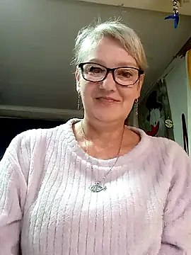 Snapshot of irinamaux chatting on May 2026 05:04:01 AM irinamaux online show from May 2026 05:04:01 AM