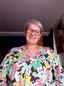 Snapshot of irinamaux chatting on June 2026 06:52:02 AM irinamaux online show from June 2026 06:52:02 AM