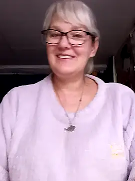 Snapshot of irinamaux chatting on July 2026 06:47:02 AM irinamaux online show from July 2026 06:47:02 AM