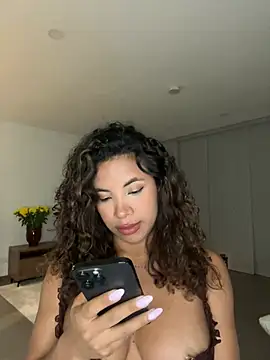 Brunettexio online show from January 2026 01:09:02 AM