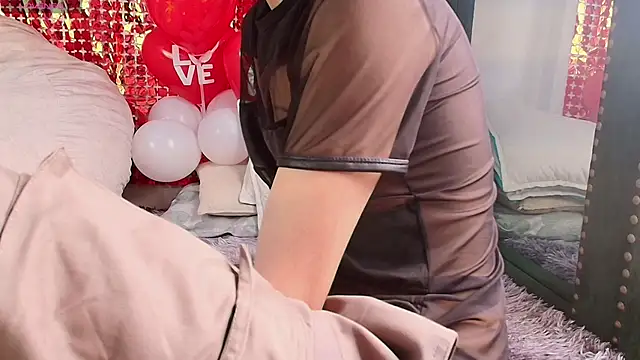 Levii Ackermann online show from February 2025 02:10:01 PM