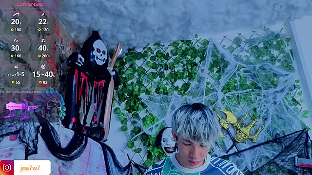 Levii Ackermann online show from October 2025 02:18:02 PM