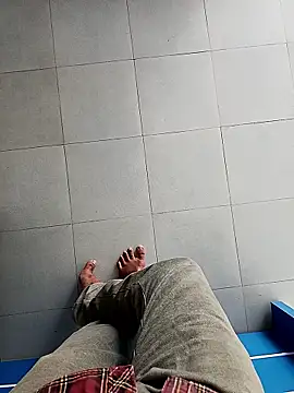 Snapshot of mr_slim_body chatting on January 2026 06:28:02 AM mr slim body online show from January 2026 06:28:02 AM