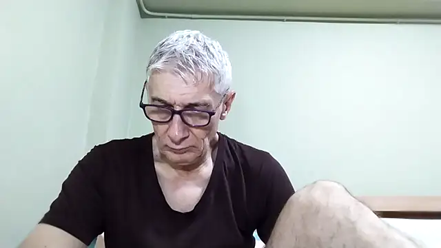 BIGUNCUTHARDCOCK online show from December 2025 01:36:01 AM