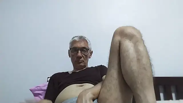 BIGUNCUTHARDCOCK online show from July 2026 12:08:01 PM