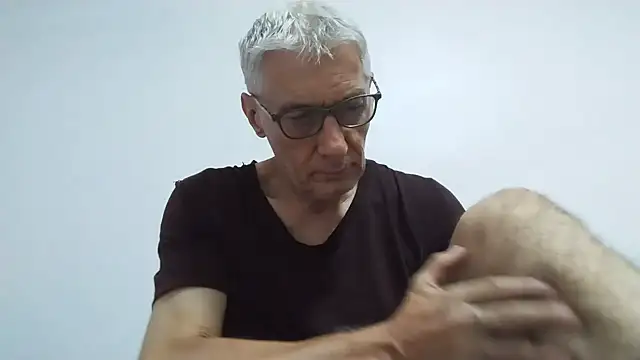 BIGUNCUTHARDCOCK online show from July 2026 11:51:01 PM