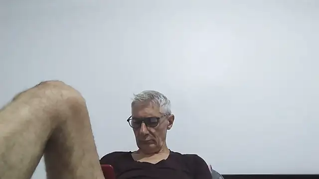 BIGUNCUTHARDCOCK online show from July 2026 12:06:02 AM