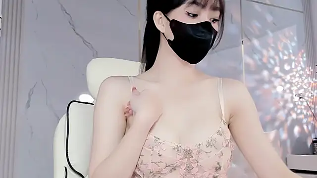 Luli-bae online show from February 2025 03:23:01 AM