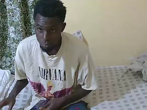 Snapshot of large_blackdick chatting on November 2025 06:51:01 PM large blackdick online show from November 2025 06:51:01 PM