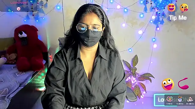 Love Winss online show from September 2025 05:02:02 PM