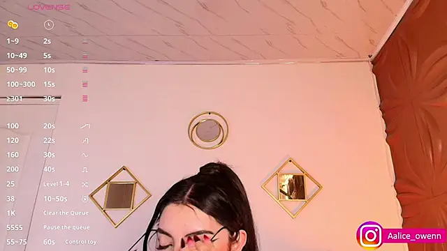 Aliceowenn online show from March 2025 12:30:01 AM