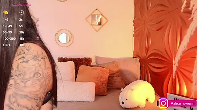 Aliceowenn online show from October 2025 09:13:02 PM