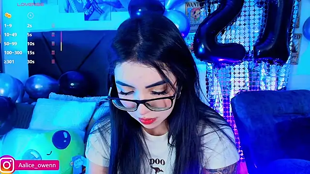 Aliceowenn online show from February 2026 09:09:02 PM