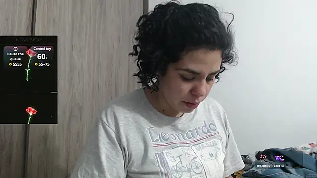 Snapshot of Anne_purple chatting on February 2025 04:21:01 PM Anne purple online show from February 2025 04:21:01 PM