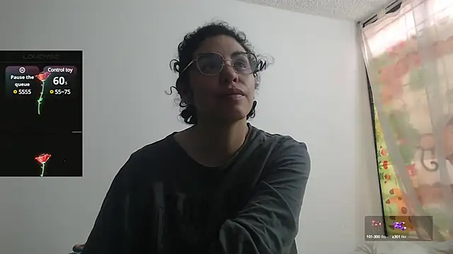 Snapshot of Anne_purple chatting on March 2025 05:28:01 PM Anne purple online show from March 2025 05:28:01 PM