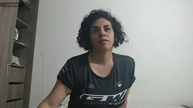 Snapshot of Anne_purple chatting on March 2025 07:38:01 PM Anne purple online show from March 2025 07:38:01 PM