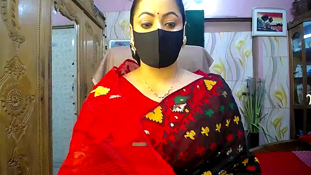 SohanaSabaSexy online show from September 2025 06:18:02 PM