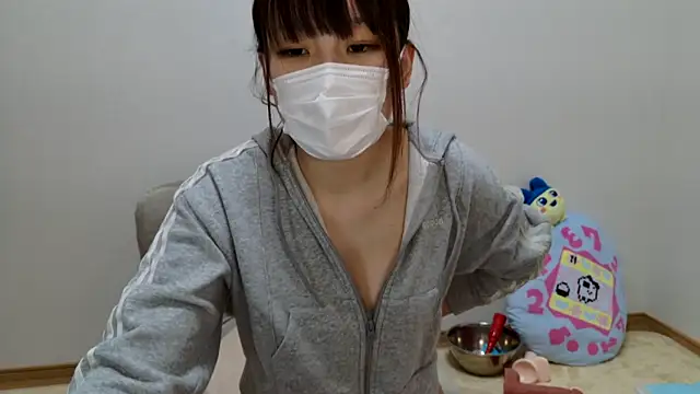 hi---chan- online show from March 2025 06:44:02 PM