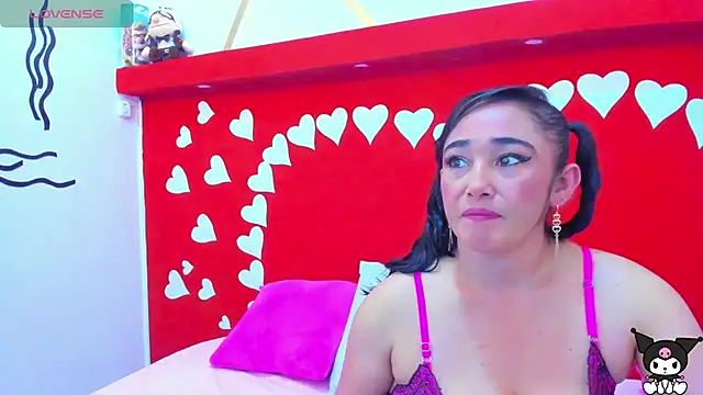 charlotte-11 online show from March 2025 03:03:02 PM