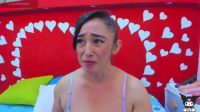 charlotte-11 online show from March 2025 03:51:02 PM