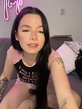 RoxiBlack online show from April 2026 06:47:02 AM