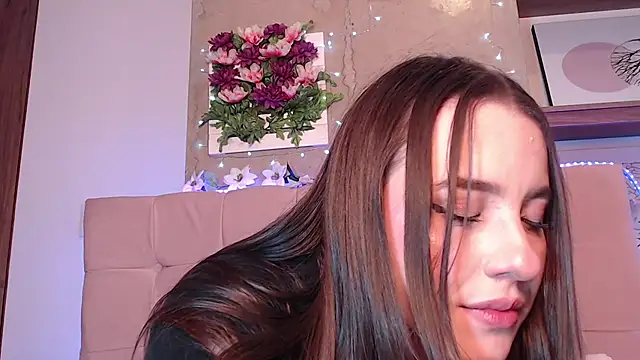 Snapshot of Linaa_morris chatting on December 2024 07:47:02 AM Linaa morris online show from December 2024 07:47:02 AM