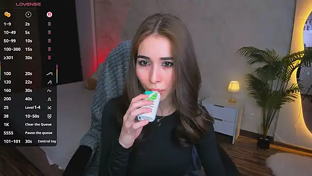 Snapshot of ashleyro1 chatting on March 2026 01:24:01 PM ashleyro1 online show from March 2026 01:24:01 PM