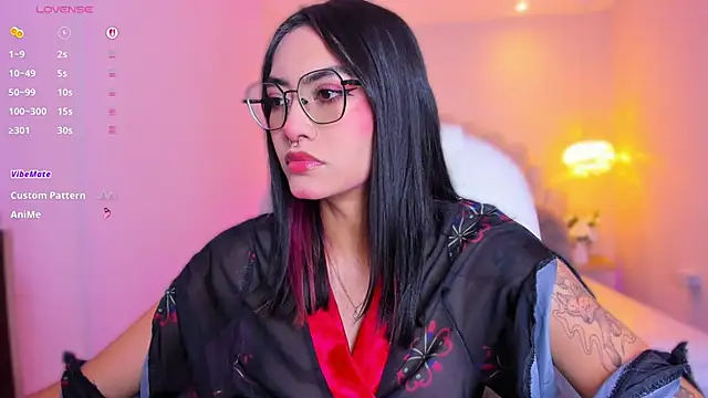 AzuraKindong online show from April 2026 07:28:02 PM