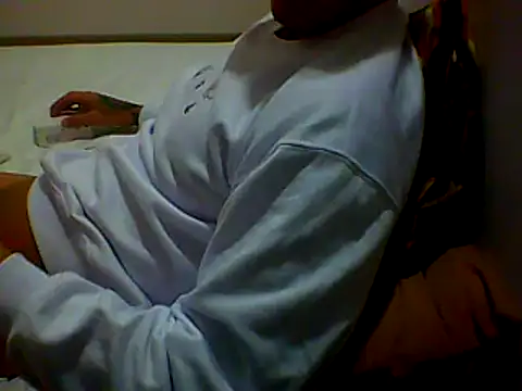 Skater29xx2 online show from January 2025 06:24:01 AM