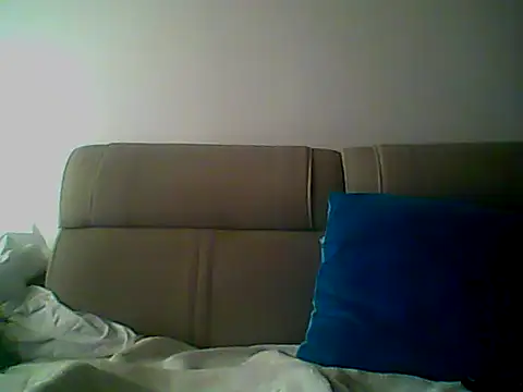 Skater29xx2 online show from February 2025 03:17:02 PM