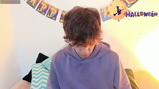 Tomy Rox online show from October 2025 08:26:01 PM