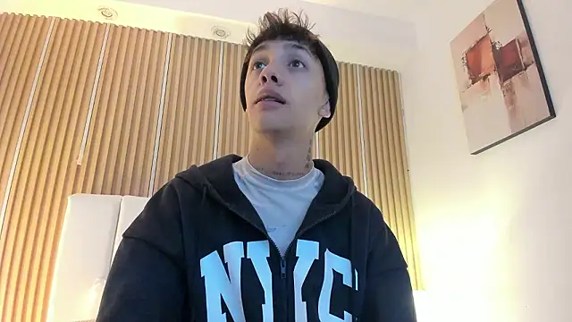 Tomy Rox online show from March 2026 08:14:02 PM