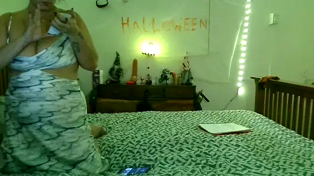 ExoticVibes69 online show from October 2025 12:25:01 AM