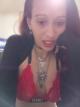 Snapshot of Zorrita_Fox chatting on May 2026 12:17:01 AM Zorrita Fox online show from May 2026 12:17:01 AM