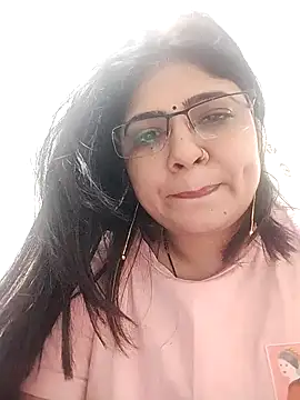 Husnpari20 online show from December 2024 05:14:01 PM