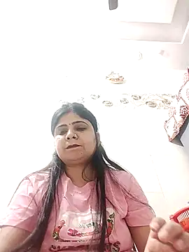 Husnpari20 online show from February 2025 06:00:01 PM